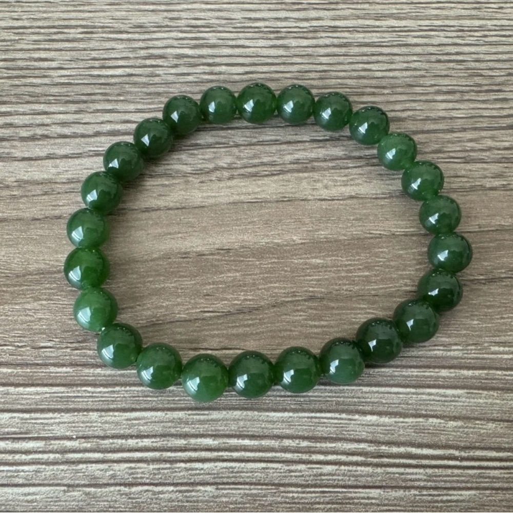 Elegant Hetian jade beaded bracelet 8mm
